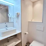 Szálloda Cardiff 3*