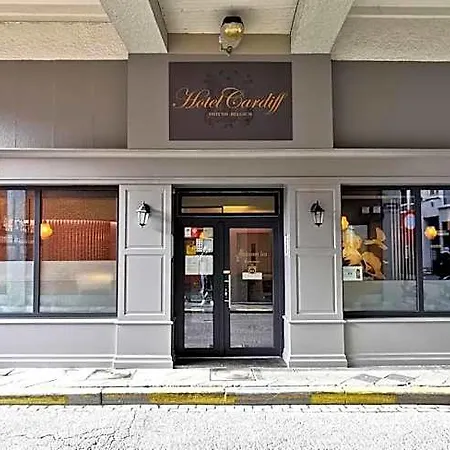ホテル Cardiff 3*